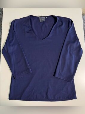 LBH Activewear Navy Blue V-neck 3/4 Sleeve Stretchy Sporty Top Sz M